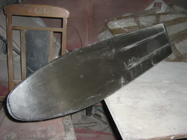 Plastic skis